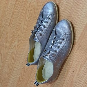 Ecco Women's Metalic Silver Leather Sneakers with No-Tie Shoe Lace